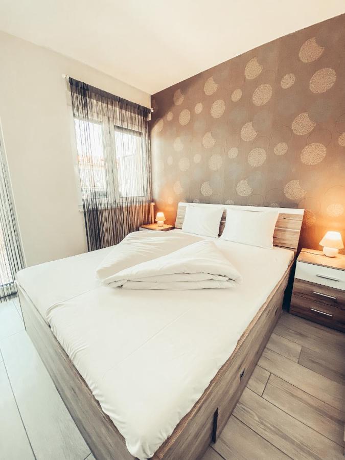 Casa Luxury Wellness Apartman By Bltn Siófok Esterno foto