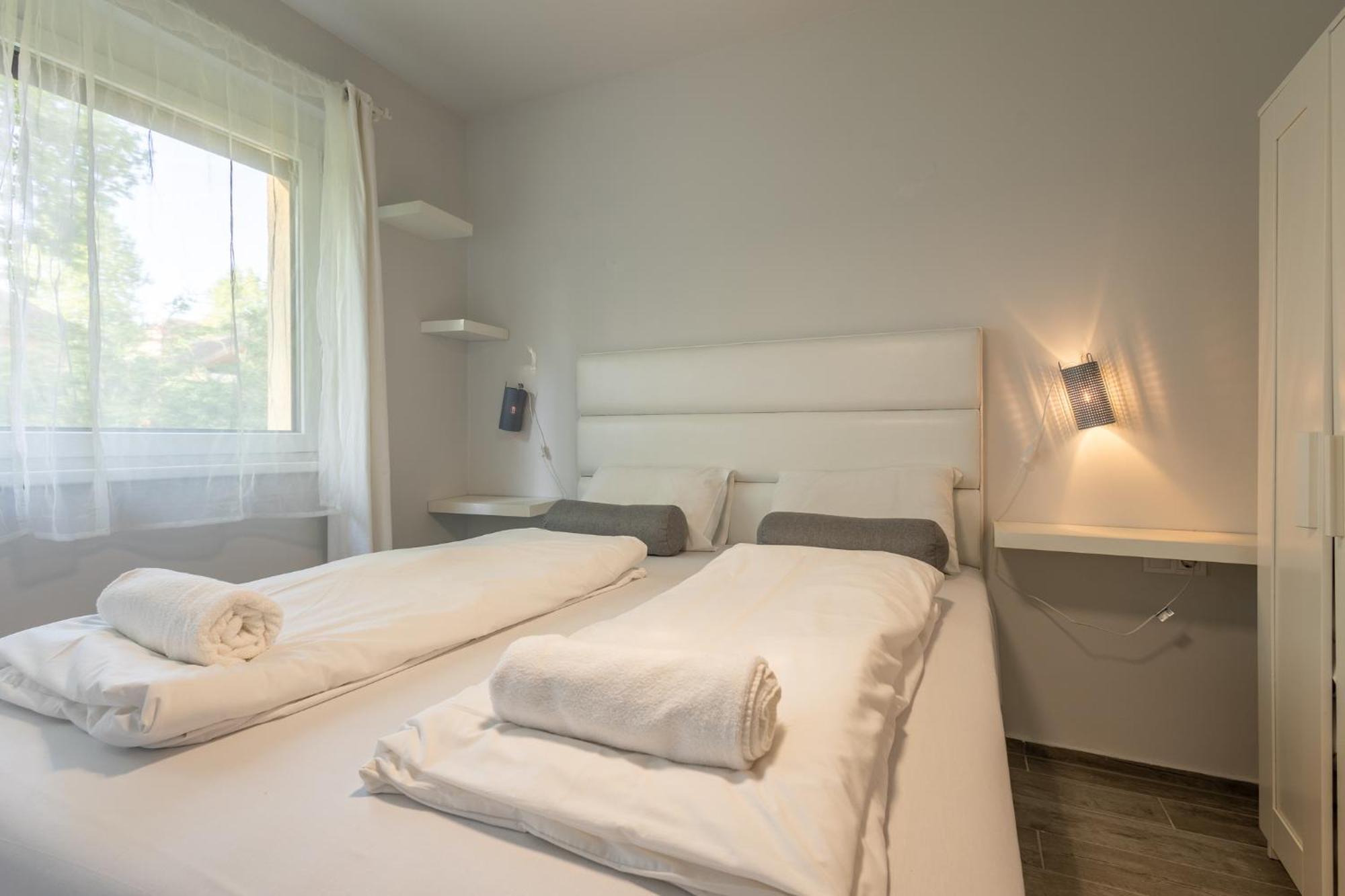 Casa Luxury Wellness Apartman By Bltn Siófok Esterno foto